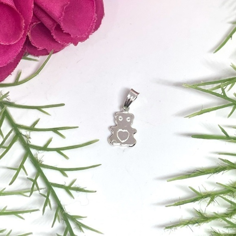 VINTAGE⚜️ Sterling Silver Italian Little Love Bear Charm